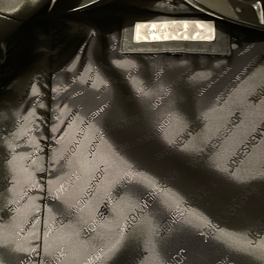 Jones New York Women's Leather Jacket Vintage: Leather is back in! - Picture 8 of 10